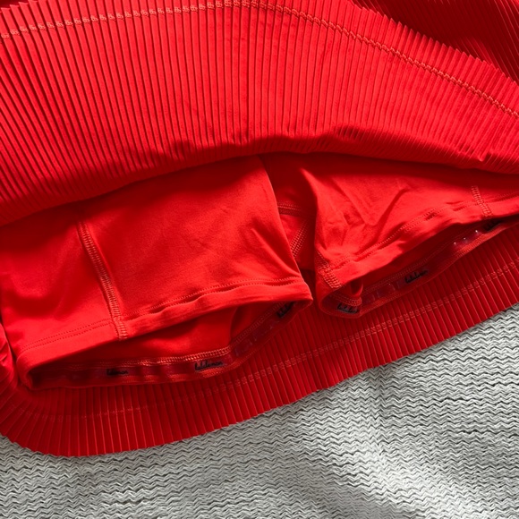 Lululemon Pleated Skirt - Picture 3 of 5